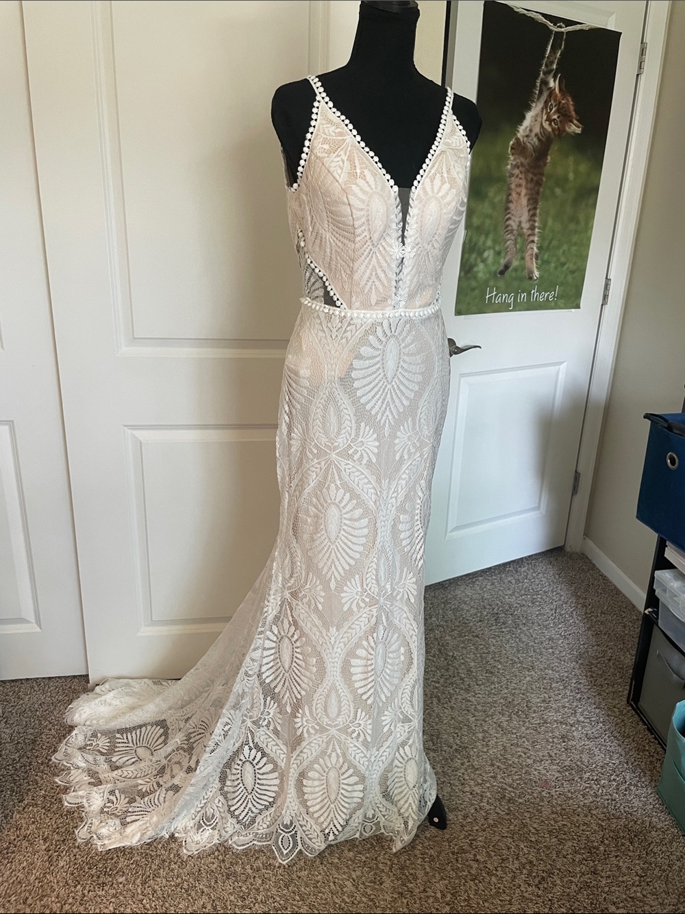 Lace V-Neck Wedding Dress in Ivory